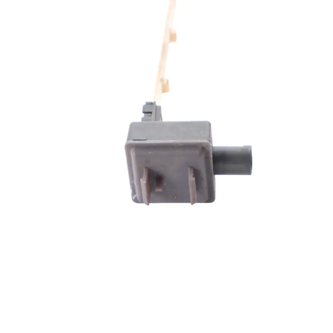 Pedestrian Protection Sensor BMW F10 F11 Front Bumper Crash Impact Unit to with Part number 9261962 Pedestrian Protection Sensor BMW F10 F11 Front Bumper Crash Impact Unit - SKU 9261962-1 - Part number 9261962