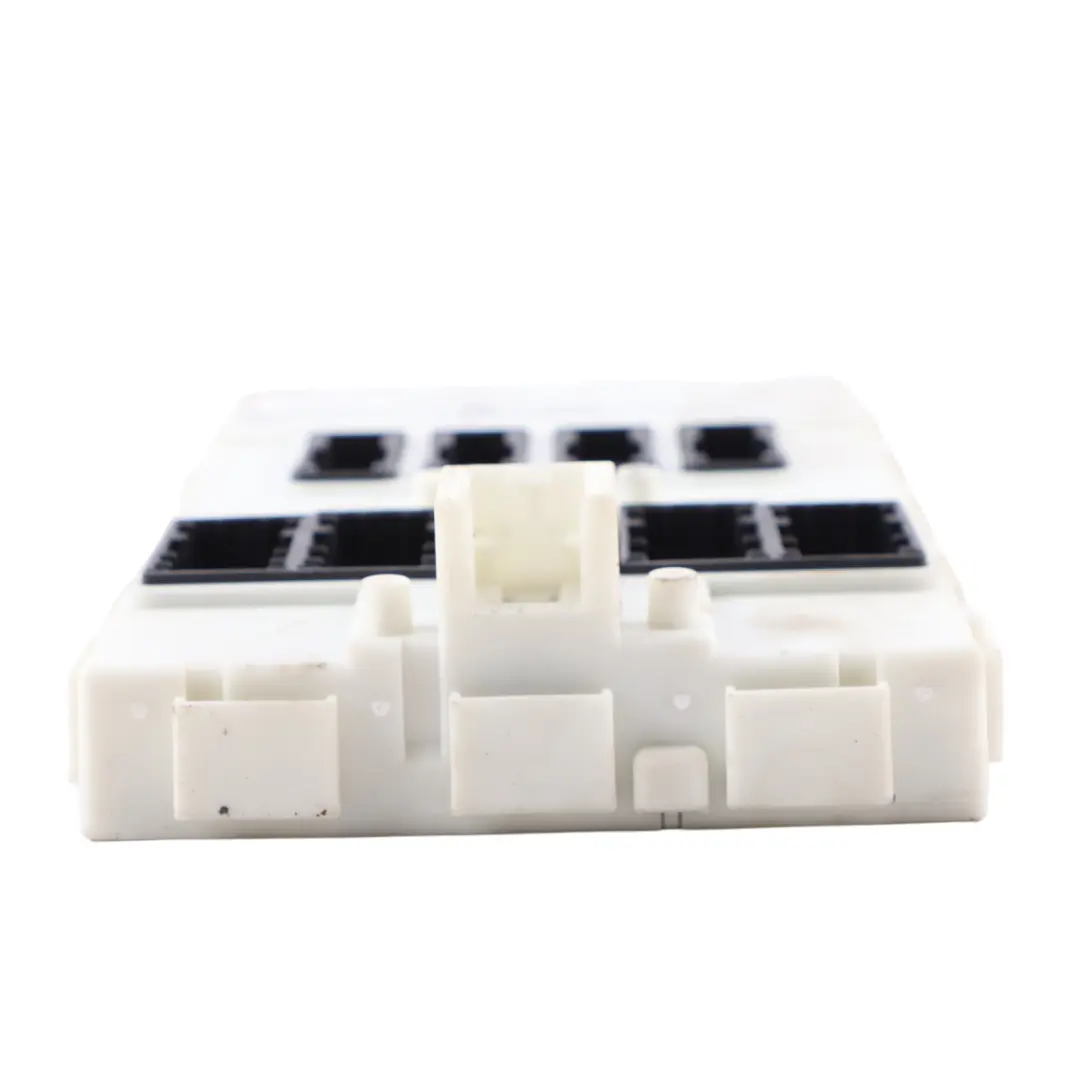 Body Control Comfort Module Unit FEM ECU to BMW F20 F21 F30 F31 F32 with Part number 9274033 BMW F20 F21 F30 F31 F32 Body Control Comfort Module Unit FEM ECU - SKU 9274033 - Part number 9274033