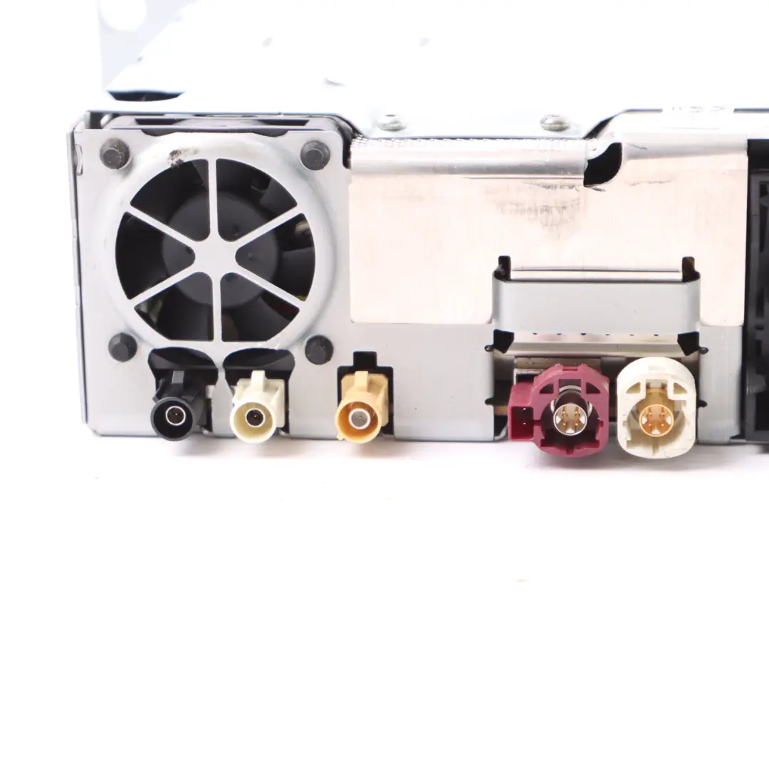 Hauptgerät BMW F20 F21 F30 Radio Professional CD-Player Steuermodul für mit Teilenummer 9310455 Hauptgerät BMW F20 F21 F30 Radio Professional CD-Player Steuermodul - SKU 9310455 - Teilenummer 9310455