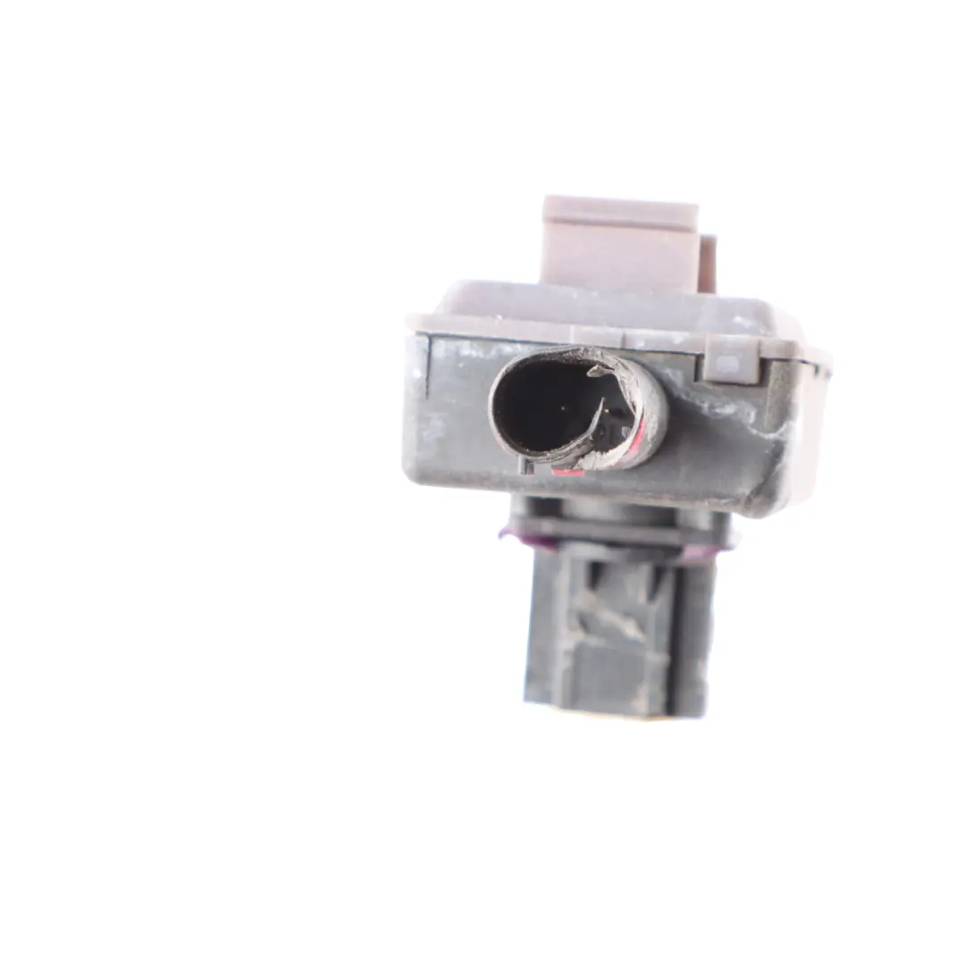 Fiber Optic Sensor Pedestrian Protection PTS Control Unit to BMW F34 GT with Part number 9318775 BMW F34 GT Fiber Optic Sensor Pedestrian Protection PTS Control Unit - SKU 9318775 - Part number 9318775