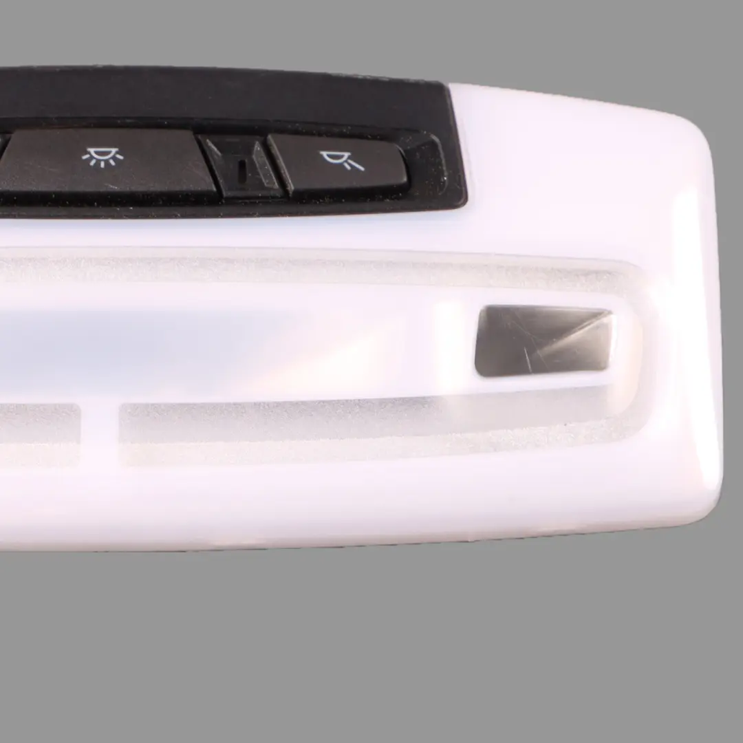 Innenleuchte LED Lampe Hinten für BMW F46 mit Teilenummer 9355405 BMW F46 Innenleuchte LED Lampe Hinten - SKU 9355405 - Teilenummer 9355405