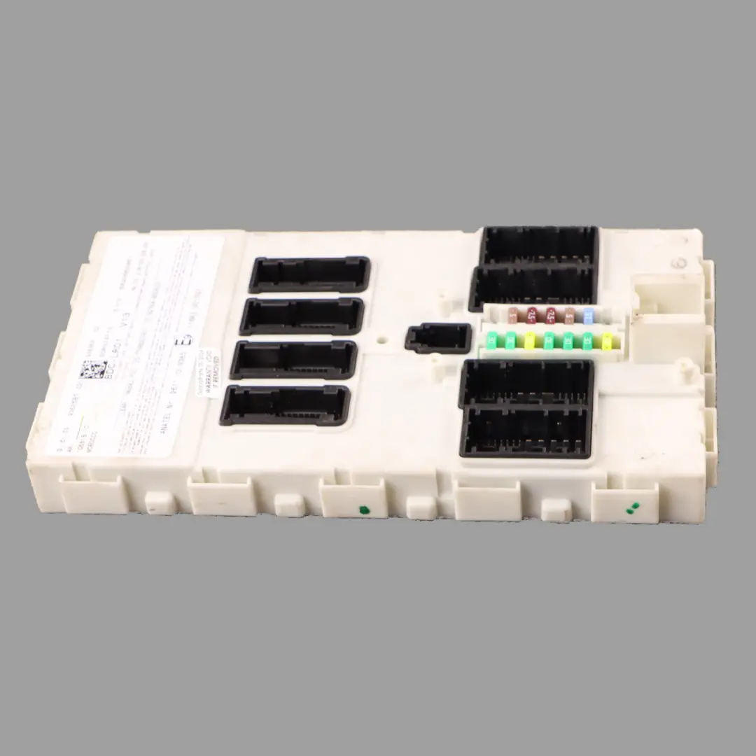 Fuse Box Front Body Control Module ECU BCM Unit 13275881 to Mini F55 with Part number 9383681 Mini F55 Fuse Box Front Body Control Module ECU BCM Unit 13275881 - SKU 9383681 - Part number 9383681