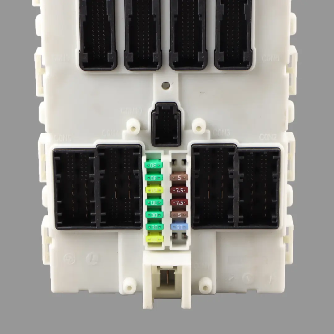 Fuse Box Body Control Module BCM ECU Unit to BMW X5 F15 X6 F16 M Sport with Part number 9383709 BMW X5 F15 X6 F16 M Sport Fuse Box Body Control Module BCM ECU Unit - SKU 9383709 - Part number 9383709