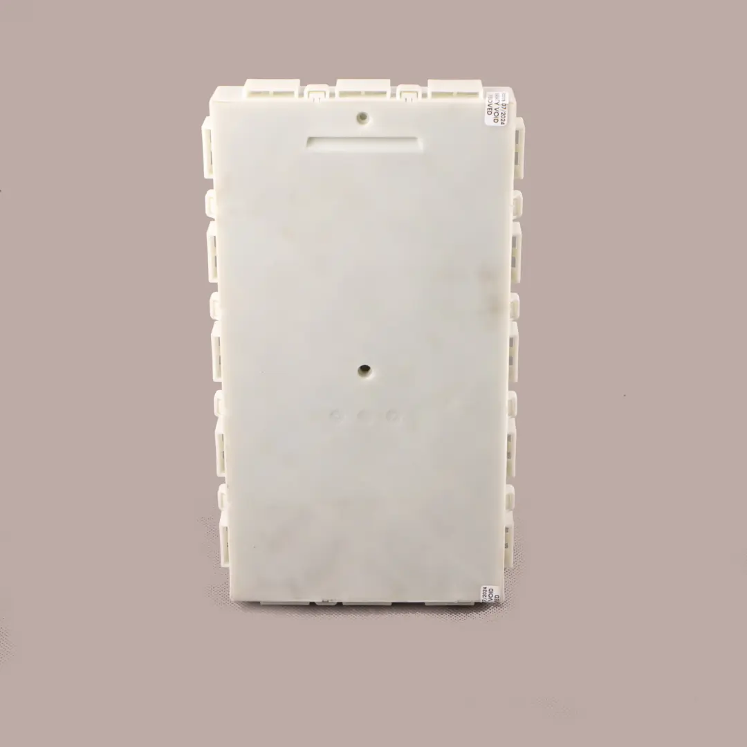 Module BCM Body Control Unit to BMW F16 with Part number 9387233 BMW F16 Module BCM Body Control Unit - SKU 9387233 - Part number 9387233