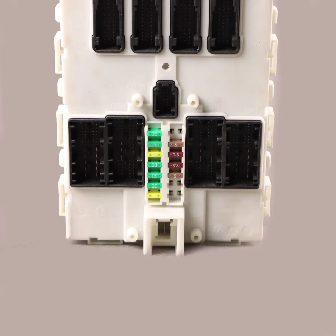 Module BCM Body Control Unit to BMW F16 with Part number 9387233 BMW F16 Module BCM Body Control Unit - SKU 9387233 - Part number 9387233