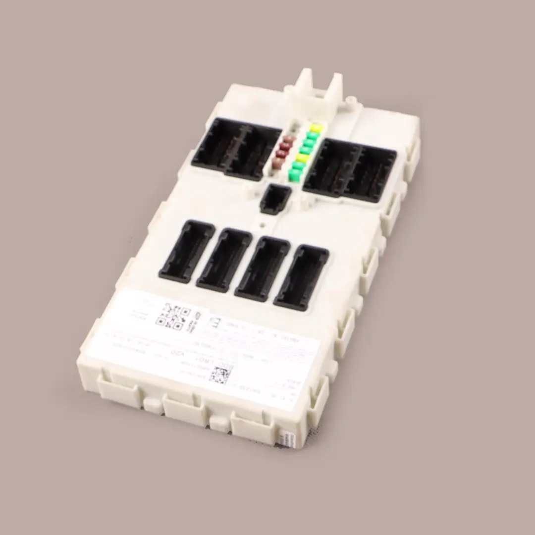 Module BCM Body Control Unit to BMW F16 with Part number 9387233 BMW F16 Module BCM Body Control Unit - SKU 9387233 - Part number 9387233