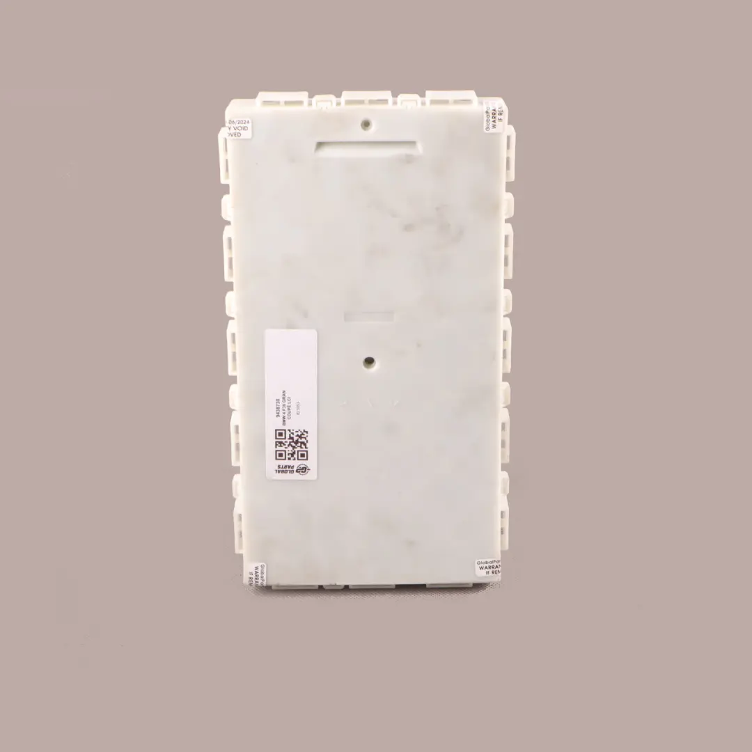 Body Control Comfort Module Unit FEM ECU to BMW F20 F22 F30 F34 F36 with Part number 9438730 BMW F20 F22 F30 F34 F36 Body Control Comfort Module Unit FEM ECU - SKU 9438730 - Part number 9438730