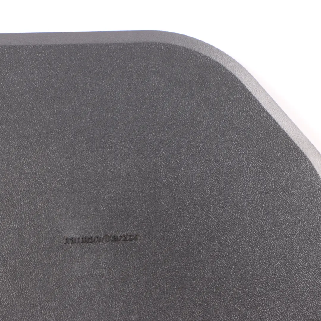 Grille Subwoofer Haut-Parleur Noir pour BMW i3 G28 i4 G26 à propos du numéro de pièce 9439019 BMW i3 G28 i4 G26 Grille Subwoofer Haut-Parleur Noir - SKU 9439019 - Numéro de pièce 9439019
