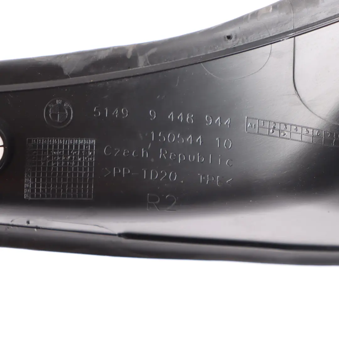 Drip Rail BMW G30 G38 F90 M5 LCI Water Drain Gutter Lining Right O/S to with Part number 9448944 Drip Rail BMW G30 G38 F90 M5 LCI Water Drain Gutter Lining Right O/S - SKU 9448944 - Part number 9448944