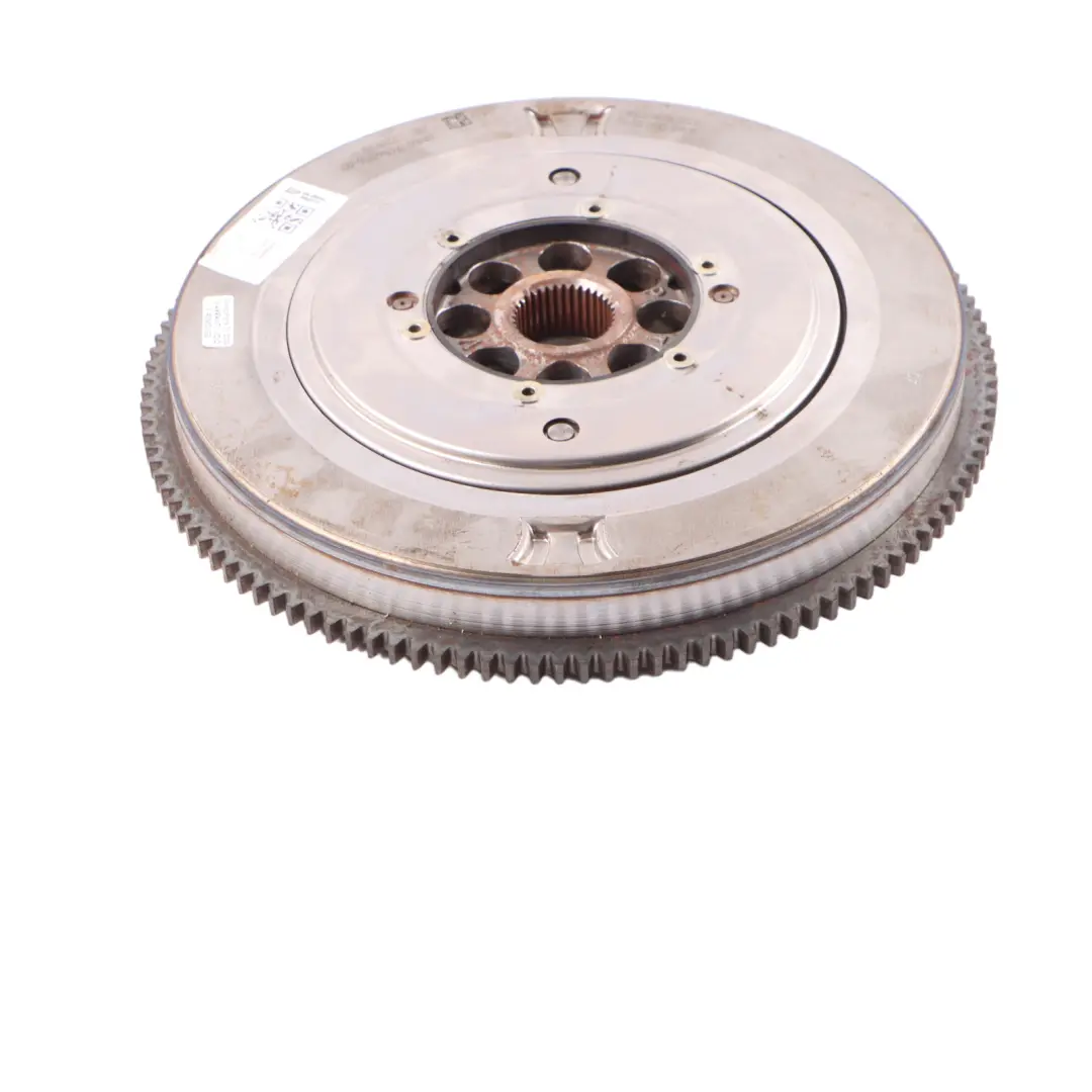 Essence Volant Moteur Bimasse Double Automatique pour BMW G20 G21 G30 à propos du numéro de pièce 9454556 BMW G20 G21 G30 Essence Volant Moteur Bimasse Double Automatique - SKU 9454556 - Numéro de pièce 9454556
