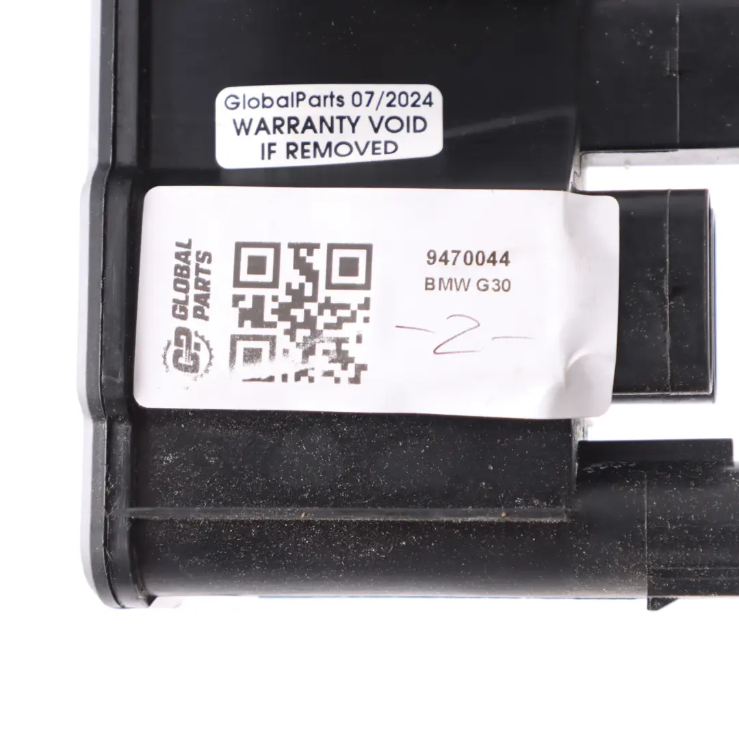 Fuse Box Power Distribution Control Unit Module Front to BMW X3 G30 G01 with Part number 9470044 BMW X3 G30 G01 Fuse Box Power Distribution Control Unit Module Front - SKU 9470044 - Part number 9470044