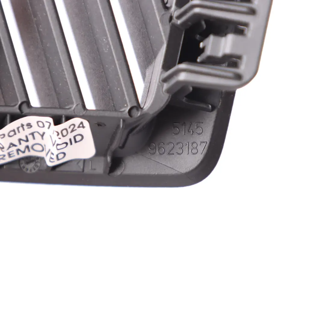 Dashboard Heat Air Center A/C Panel Right O/S Trim Cover Grille to BMW G26 with Part number 9623187 BMW G26 Dashboard Heat Air Center A/C Panel Right O/S Trim Cover Grille - SKU 9623187 - Part number 9623187