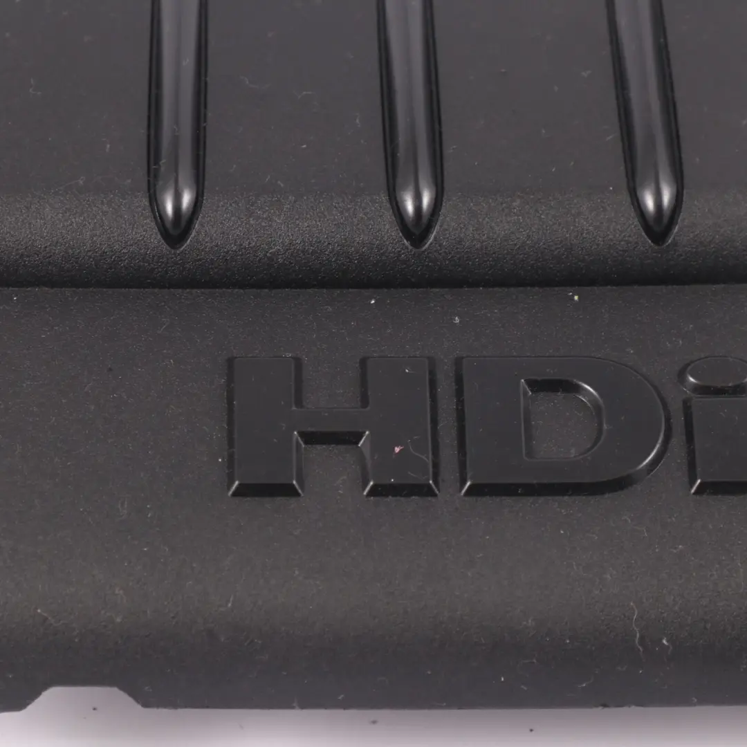 Aislamiento Panel Cubierta Superior Motor Diésel 9659999880 para Peugeot 207 1.6 HDI con número de pieza 9659999880-1 Peugeot 207 1.6 HDI Aislamiento Panel Cubierta Superior Motor Diésel 9659999880 - SKU 9659999880-1 - Número de pieza 9659999880-1