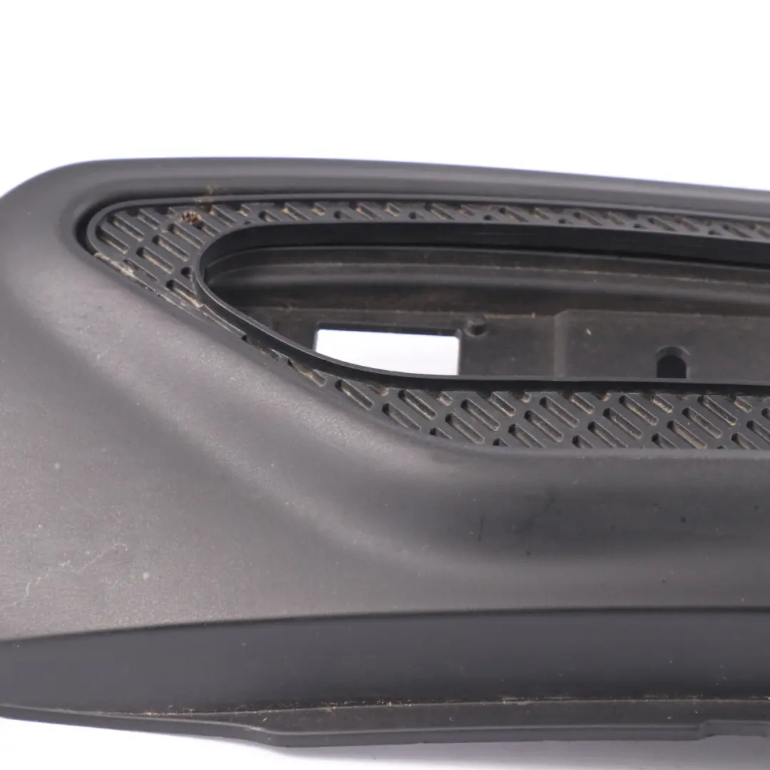 Trim Indicatore di direzione laterale sinistro Cover per Mini Cooper R60 R61 con numero di parte 9804617 Mini Cooper R60 R61 Trim Indicatore di direzione laterale sinistro Cover - SKU 9804617-3 - Numero di parte 9804617