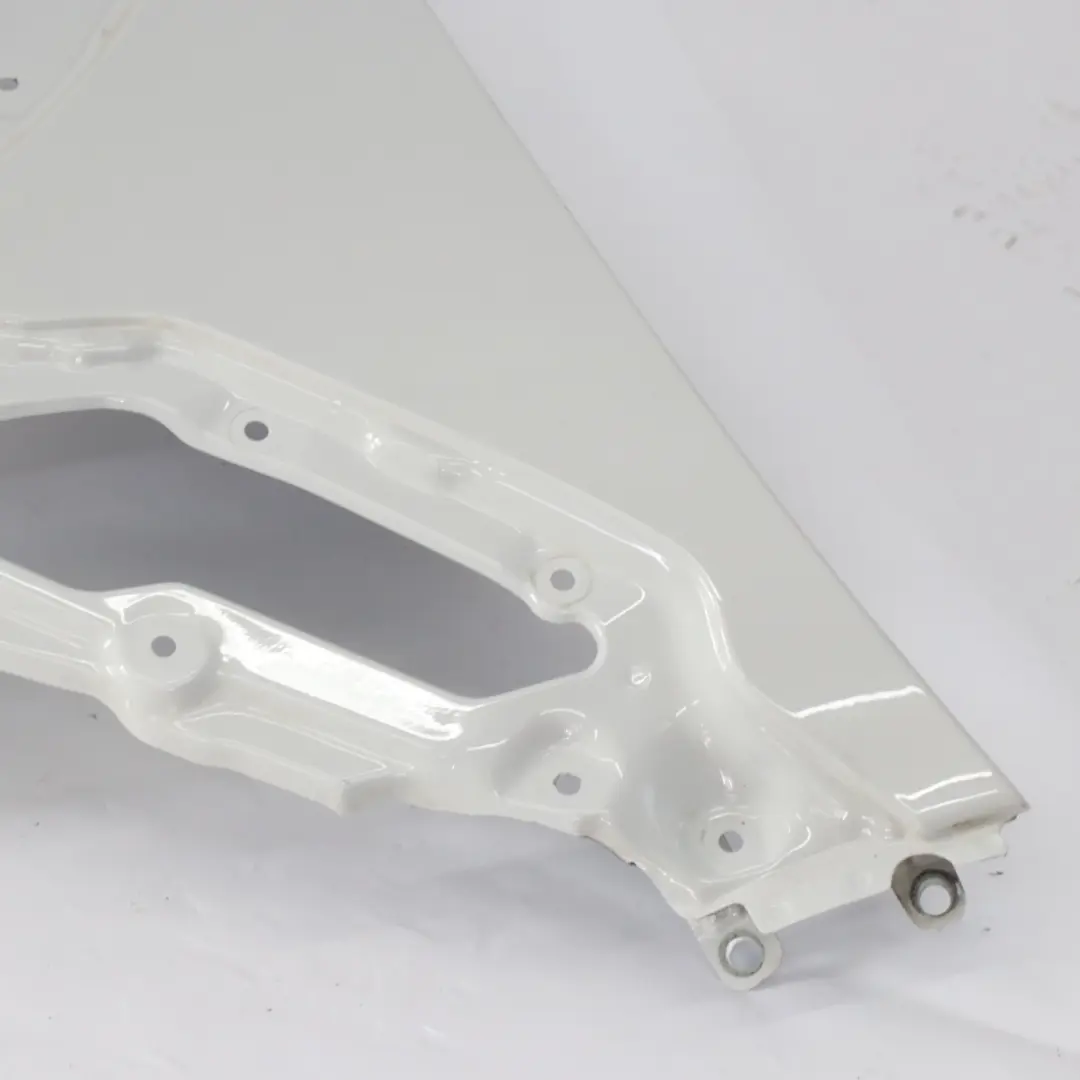 Side Wing Panel Front Right O/S Light White B15 to Mini Countryman R60 Paceman R61 with Part number 9805644 Mini Countryman R60 Paceman R61 Side Wing Panel Front Right O/S Light White B15 - SKU 9805644-LW4 - Part number 9805644