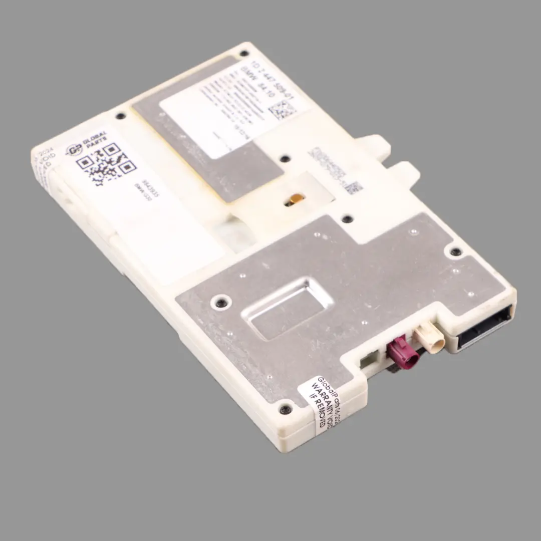 Telematics System Control Unit Module Navigation ATM ECE 4G WLAN to BMW G30 with Part number 9843935 BMW G30 Telematics System Control Unit Module Navigation ATM ECE 4G WLAN - SKU 9843935 - Part number 9843935