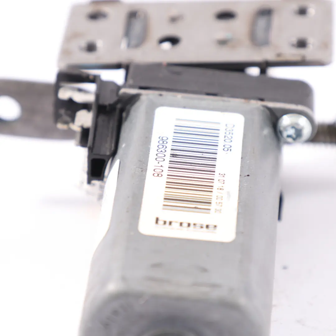 Mercedes GLE W166 C292 Front Seat Electric Adjuster Motor Drive - SKU 986300-108 - Part number 986300-108