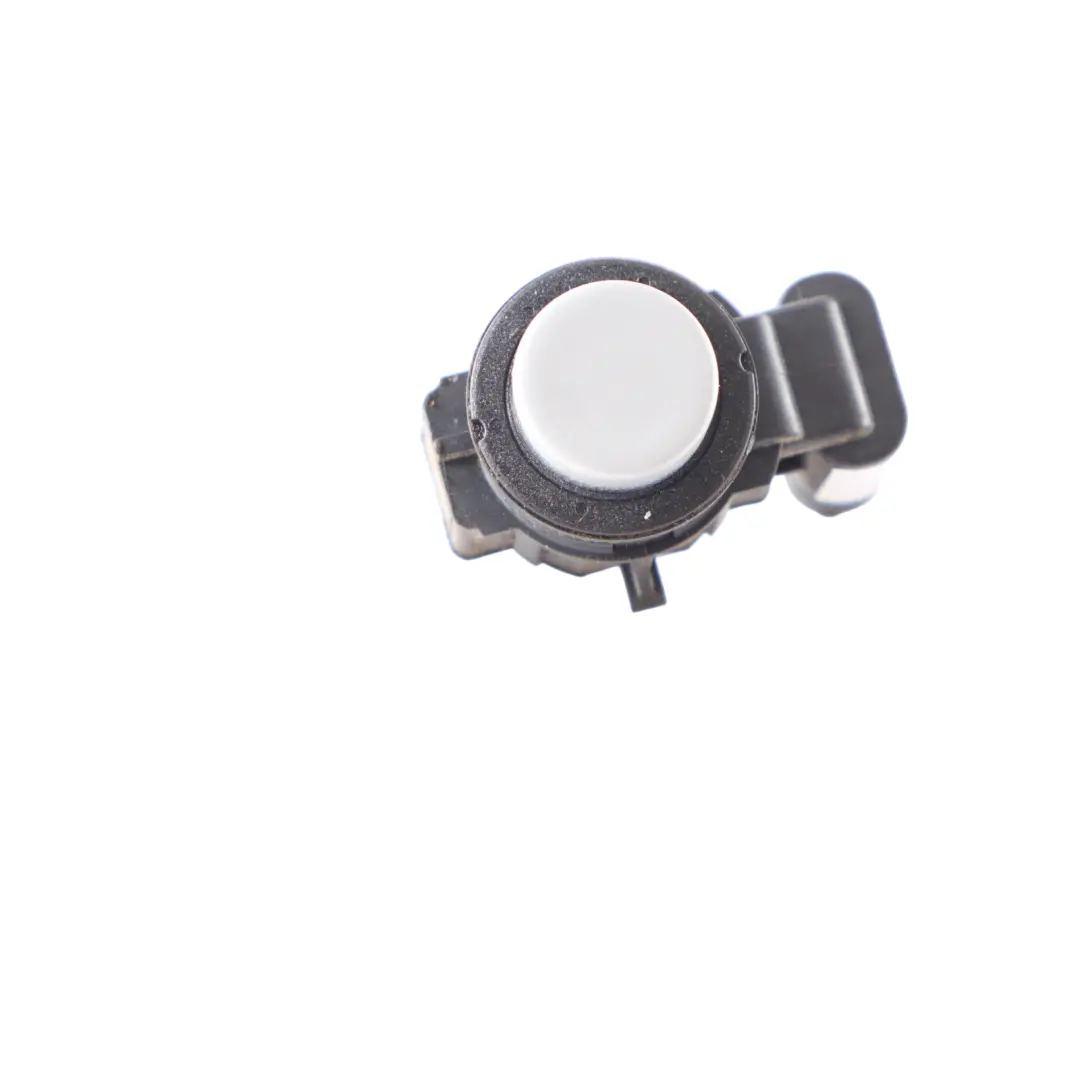Trasero PDC Aparcamiento Sensor Hockenheim Plata C33 para BMW F87 M2 con número de pieza 9863700 BMW F87 M2 Trasero PDC Aparcamiento Sensor Hockenheim Plata C33 - SKU 9863700-HS - Número de pieza 9863700