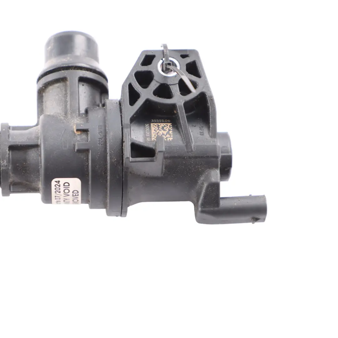 Auxiliary Water Pump Coolant Unit Cooling Heating Valve to BMW i4 G26 with Part number 9896408 BMW i4 G26 Auxiliary Water Pump Coolant Unit Cooling Heating Valve - SKU 9896408 - Part number 9896408