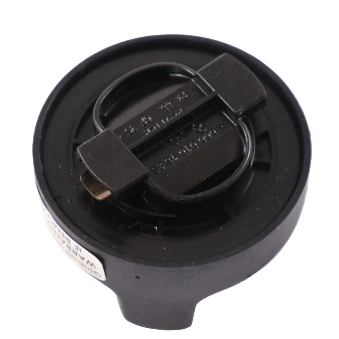 Mercedes W204 Öleinfüllstutzen Schlauchkappe Abdeckung - SKU A0000101685 - Teilenummer A0000101685
