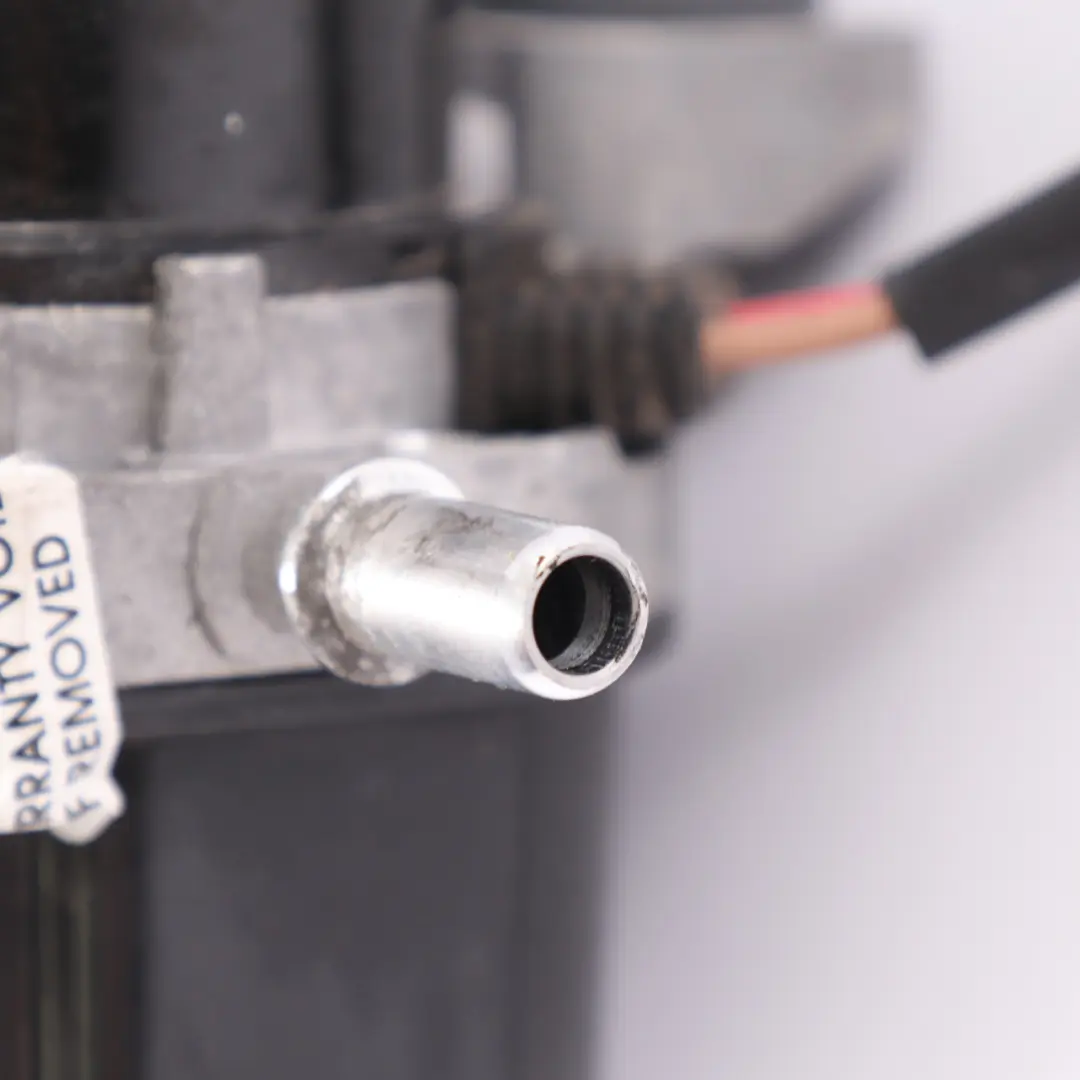  Bomba de Vacío Mercedes H243 X243 Motor Híbrido Unidad de Bomba - SKU A0004303500 - Número de pieza A0004303500