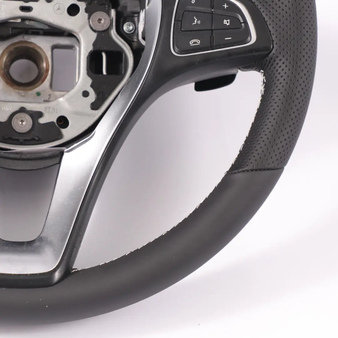 NUOVO in Pelle Nera multifunzione Cambio Volante per Volante Mercedes W205 C253 con numero di parte A0004600507 Volante Mercedes W205 C253 NUOVO in Pelle Nera multifunzione Cambio Volante - SKU A0004600507-2 - Numero di parte A0004600507