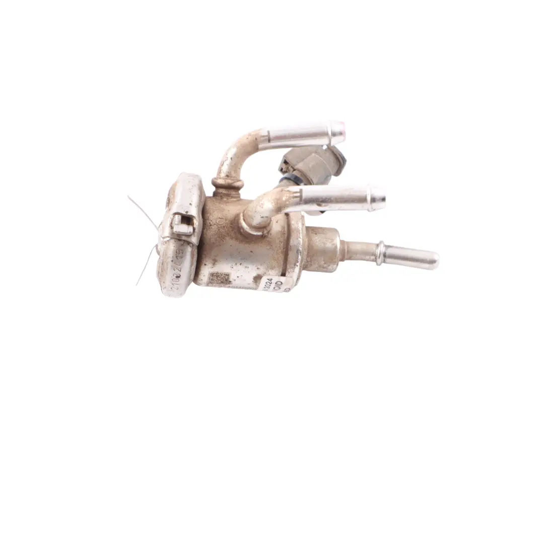 W907 AdBlue Injector Additive Nozzle OM654 Diesel to Mercedes with Part number A0004905300 Mercedes W907 AdBlue Injector Additive Nozzle OM654 Diesel - SKU A0004905300-1 - Part number A0004905300