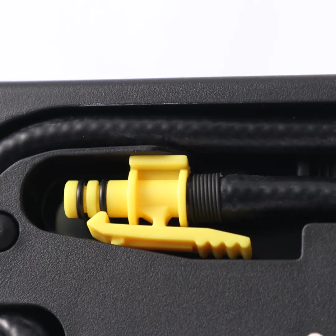 W207 W246 Compresseur Pompe gonflage pneus pour Mercedes W169 W204 à propos du numéro de pièce A0005832202 Mercedes W169 W204 W207 W246 Compresseur Pompe gonflage pneus - SKU A0005832202-2 - Numéro de pièce A0005832202