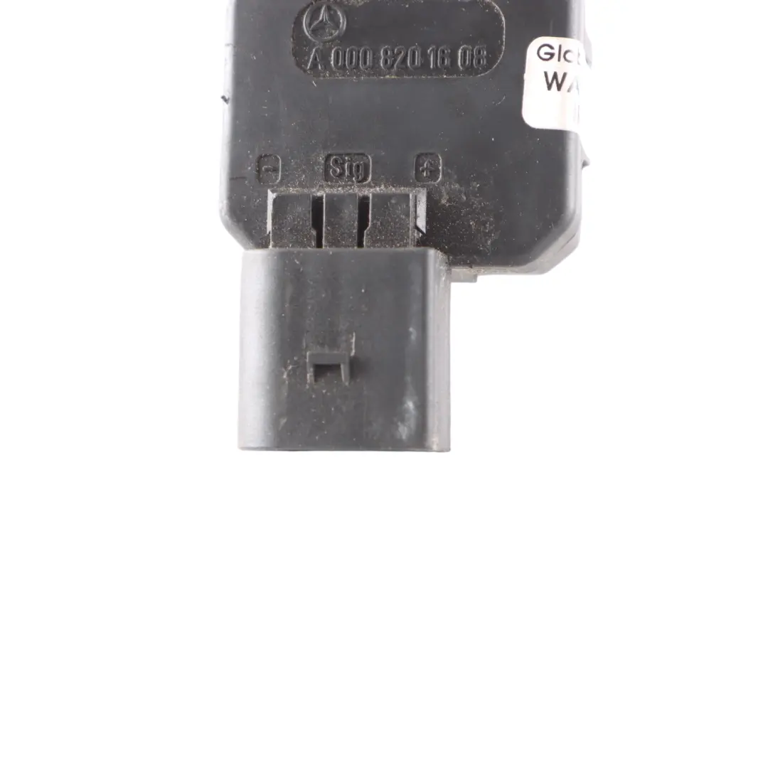 Módulo control sensor nivelación faros para Mercedes C219 con número de pieza A0008201608 Mercedes C219 Módulo control sensor nivelación faros - SKU A0008201608 - Número de pieza A0008201608