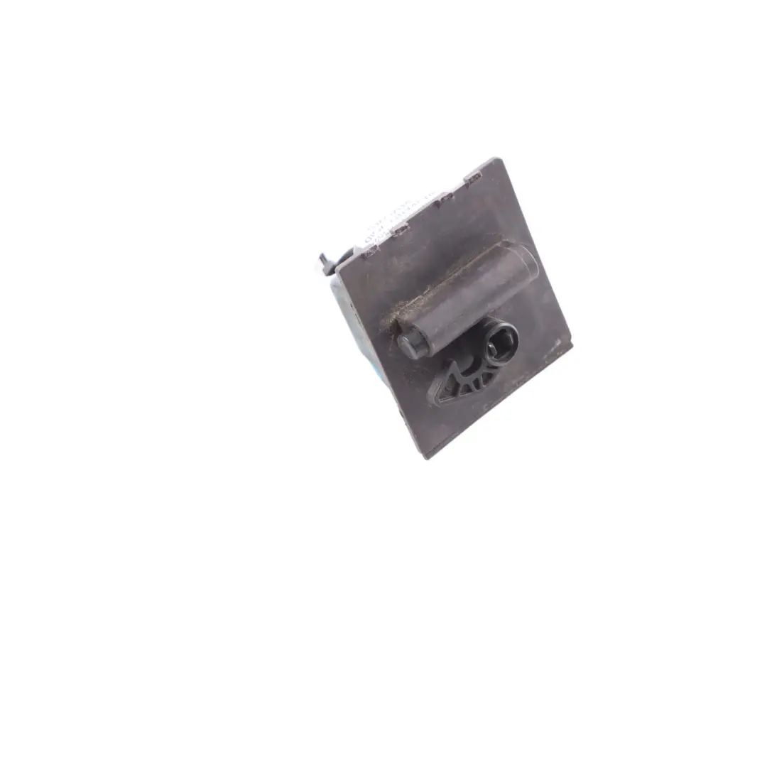 Flap Lock Mercedes W205 C238 Fuel Tank Motor Actuator Mechanism A0038203297 to with Part number A0008207705 Flap Lock Mercedes W205 C238 Fuel Tank Motor Actuator Mechanism A0038203297 - SKU A0008207705 - Part number A0008207705