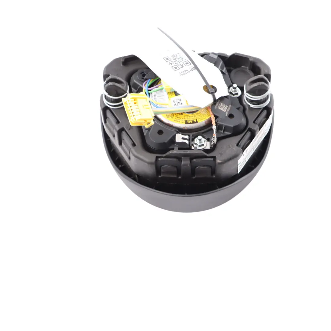 Steering Wheel Air Module Driver's Side to Mercedes W205 with Part number A0008602200 Mercedes W205 Steering Wheel Air Module Driver's Side - SKU A0008602200 - Part number A0008602200