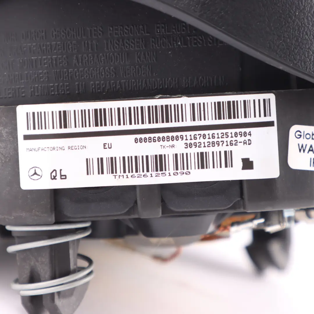 Air Module Mercedes X156 W176 Driver's Side Steering Wheel - SKU A0008604103 - Part number A0008604103