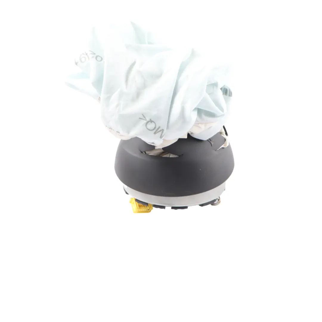 W907 Sprinter Air Module Volant Noir DAMAGÉ Mercedes - SKU A0008605801-1 - Numéro de pièce A0008605801