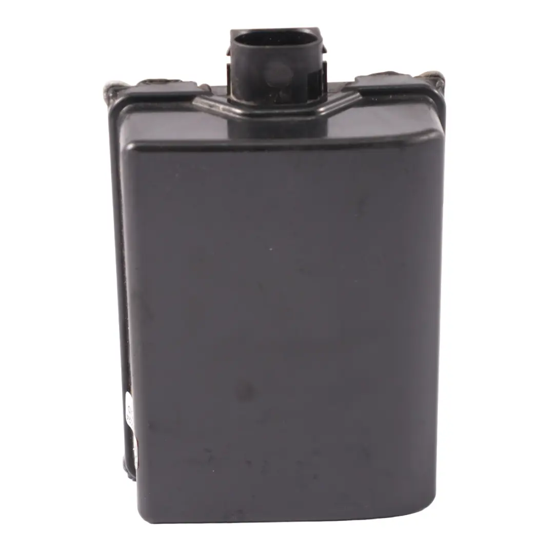 Module contrôle capteur radar avant pour Mercedes W205 GLC X253 à propos du numéro de pièce A0009007907 Mercedes W205 GLC X253 Module contrôle capteur radar avant - SKU A0009007907 - Numéro de pièce A0009007907