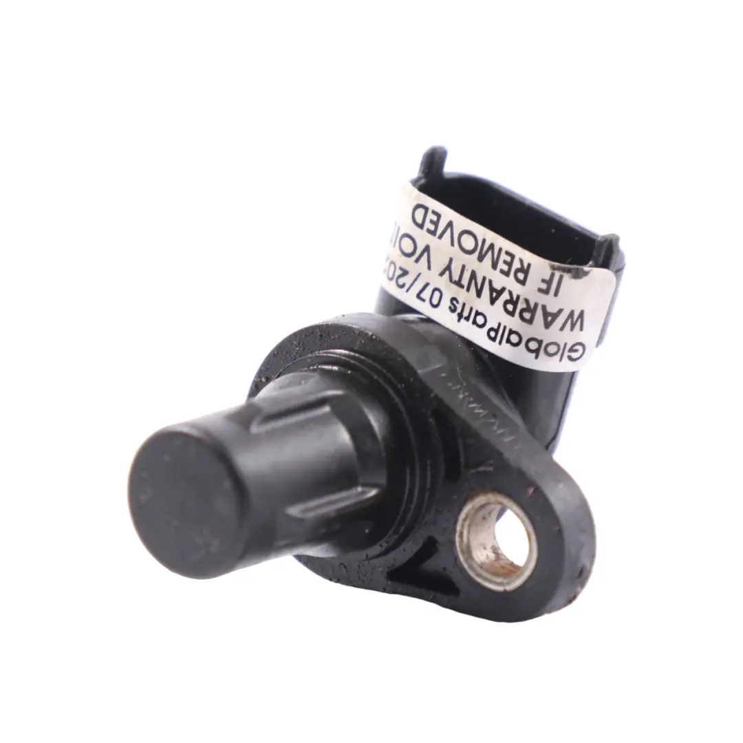 OM156 OM159 Camshaft position Sensor Inlet Left to Mercedes W204 Petrol with Part number A0009050243 Mercedes W204 Petrol OM156 OM159 Camshaft position Sensor Inlet Left - SKU A0009050243 - Part number A0009050243