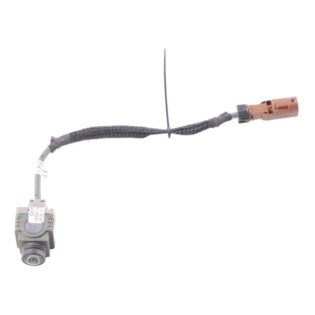 View Camera Mercedes W205 W166 Reversing Module Control ECU to Rear with Part number A0009051503 Rear View Camera Mercedes W205 W166 Reversing Module Control ECU - SKU A0009051503 - Part number A0009051503