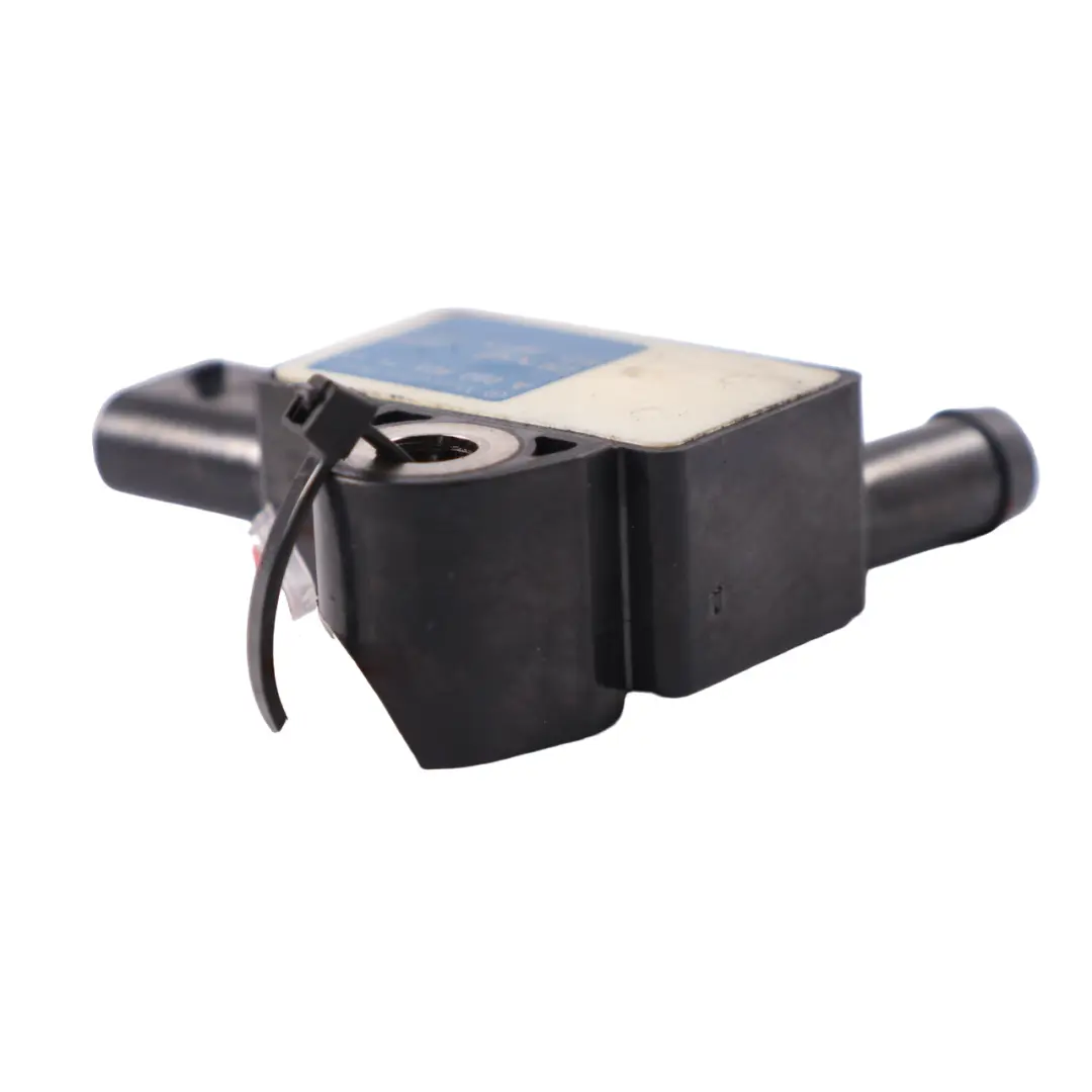 Mercedes W177 Diesel OM654 Sensor Presión Recirculación Gases Escape - SKU A0009057113 - Número de pieza A0009057113