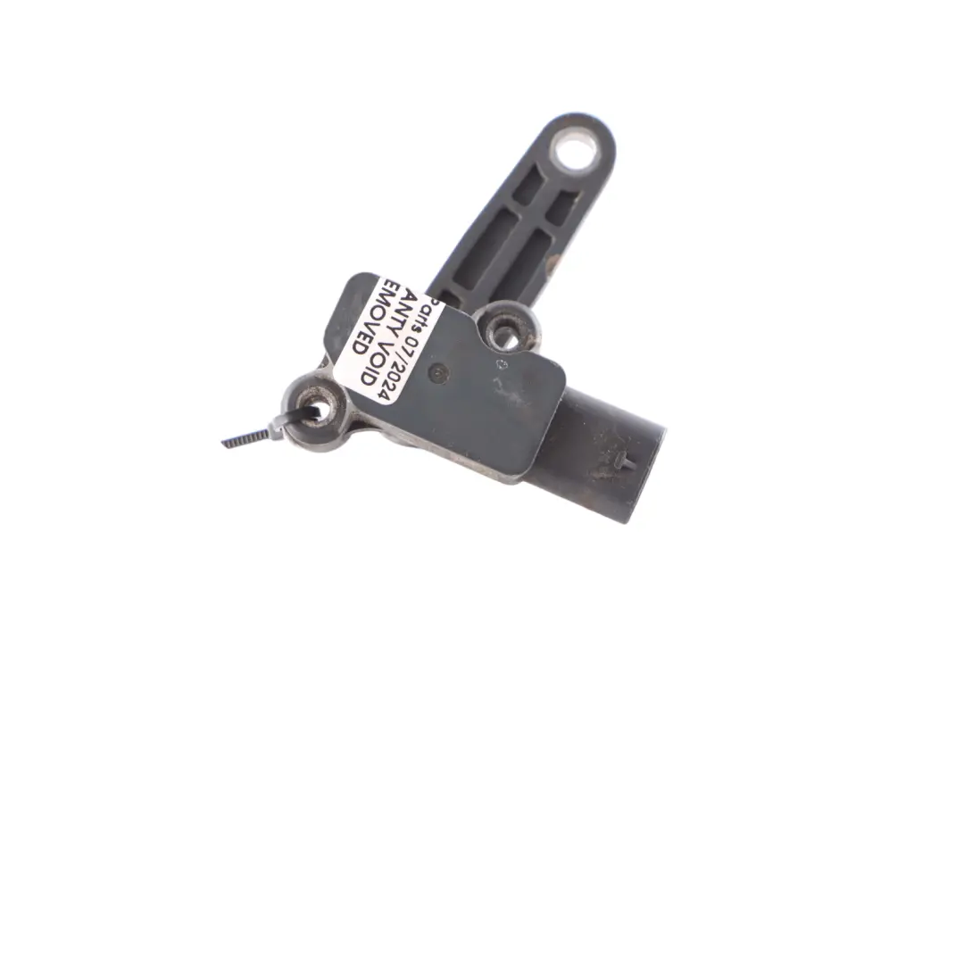 Czujnik Poziomowania Świateł Lamp Przód do Mercedes C118 W177 W247 o numerze A0009059413 Mercedes C118 W177 W247 Czujnik Poziomowania Świateł Lamp Przód - SKU A0009059413-1 - Numer Części A0009059413