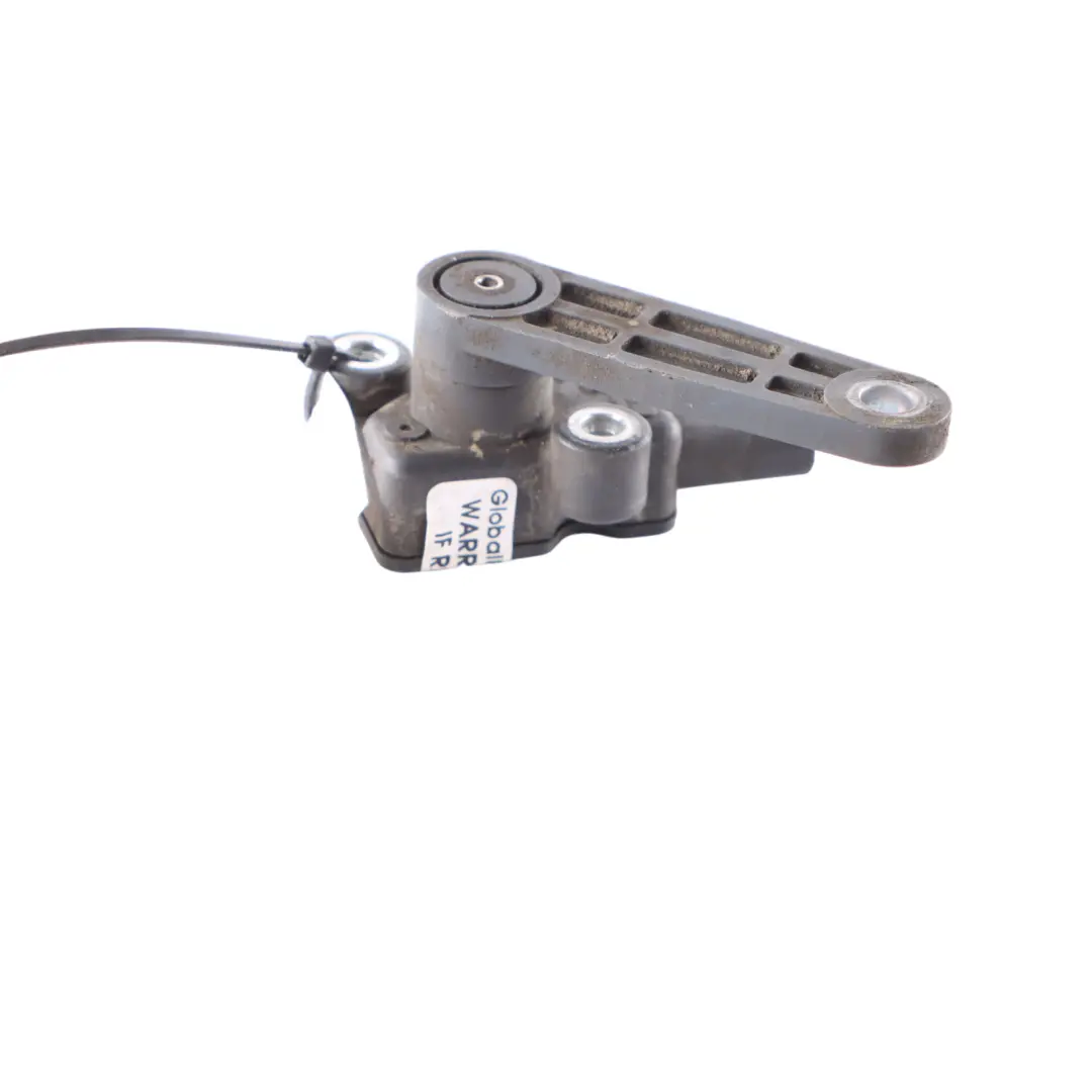 Luz Delantera Sensor De Nivel Eje Delantero para Mercedes C118 W177 W247 con número de pieza A0009059413 Mercedes C118 W177 W247 Luz Delantera Sensor De Nivel Eje Delantero - SKU A0009059413-1 - Número de pieza A0009059413