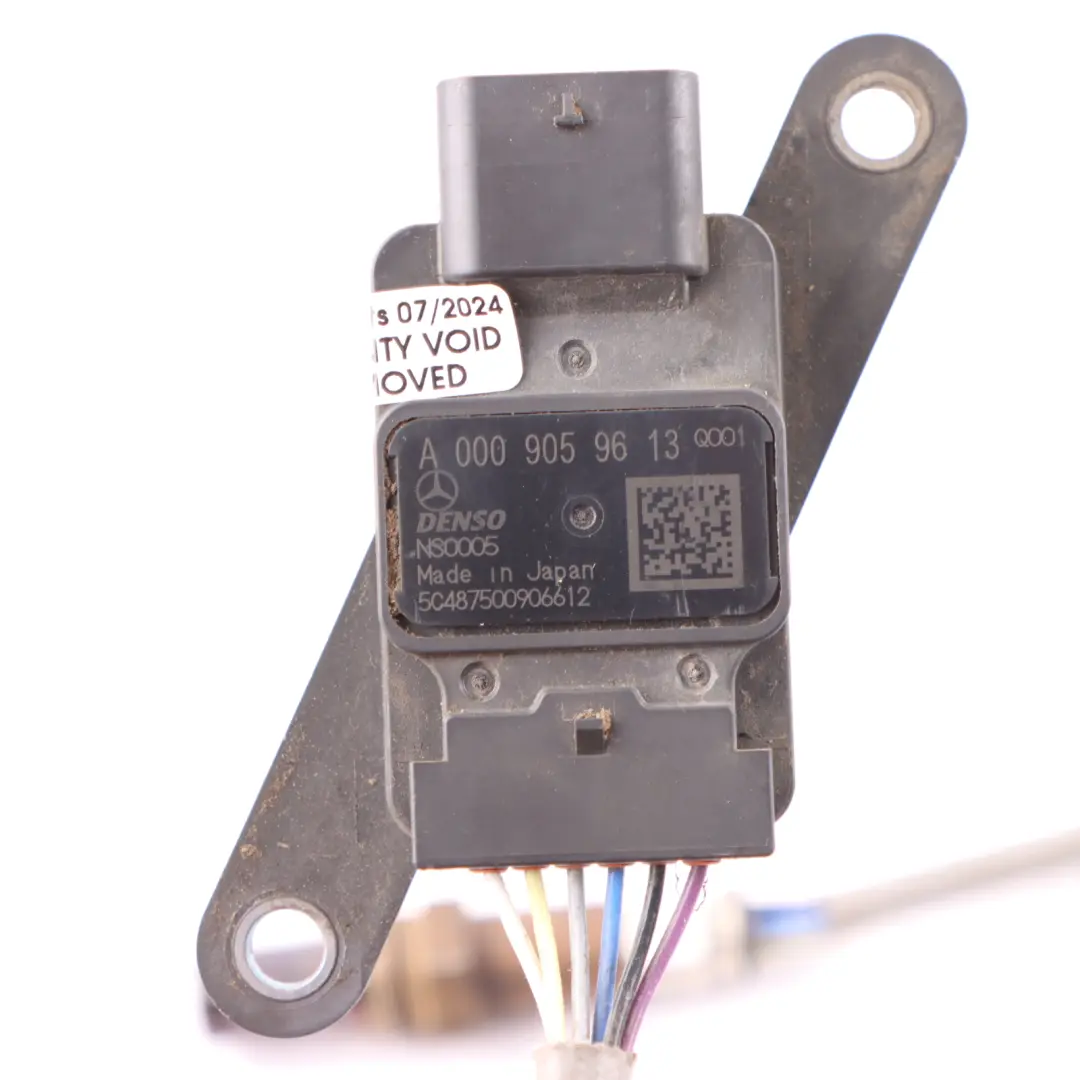 W907 Sonda Lambda NOX do Mercedes Sprinter o numerze A0009059613 Mercedes Sprinter W907 Sonda Lambda NOX - SKU A0009059613 - Numer Części A0009059613