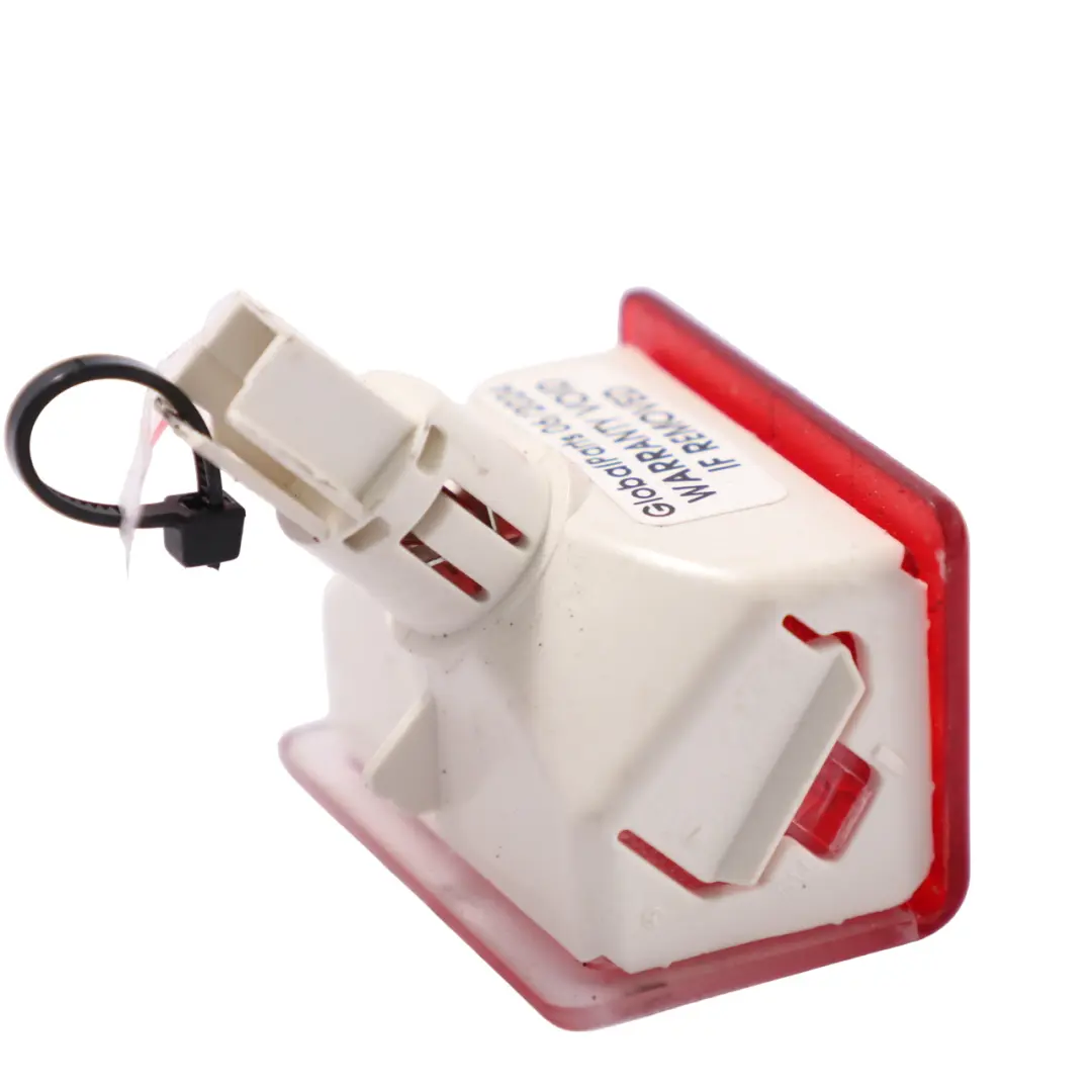 Lampe de hayon Couvercle de coffre Lumière intérieure pour Mercedes C292 à propos du numéro de pièce A0009060235 Mercedes C292 Lampe de hayon Couvercle de coffre Lumière intérieure - SKU A0009060235 - Numéro de pièce A0009060235