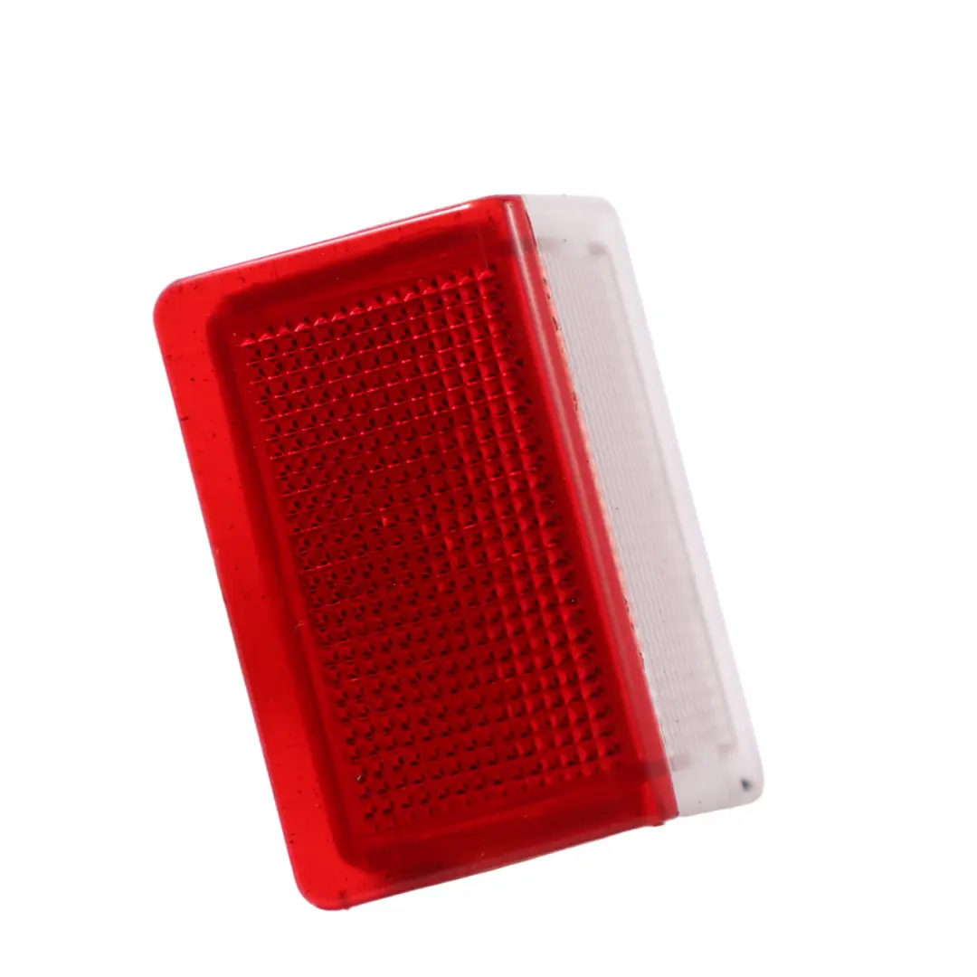 Lampe de hayon Couvercle de coffre Lumière intérieure pour Mercedes C292 à propos du numéro de pièce A0009060235 Mercedes C292 Lampe de hayon Couvercle de coffre Lumière intérieure - SKU A0009060235 - Numéro de pièce A0009060235