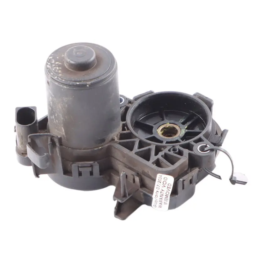 Siłownik Hamulca Koła Hamulcowy Prawy Tył do Mercedes S205 o numerze A0009061303 Mercedes S205 Siłownik Hamulca Koła Hamulcowy Prawy Tył - SKU A0009061303 - Numer Części A0009061303