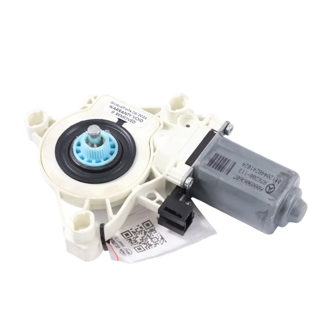 Motore Alzacristalli Mercedes C118 Porta Anteriore Posteriore Destra per con numero di parte A0009061607 Motore Alzacristalli Mercedes C118 Porta Anteriore Posteriore Destra - SKU A0009061607 - Numero di parte A0009061607