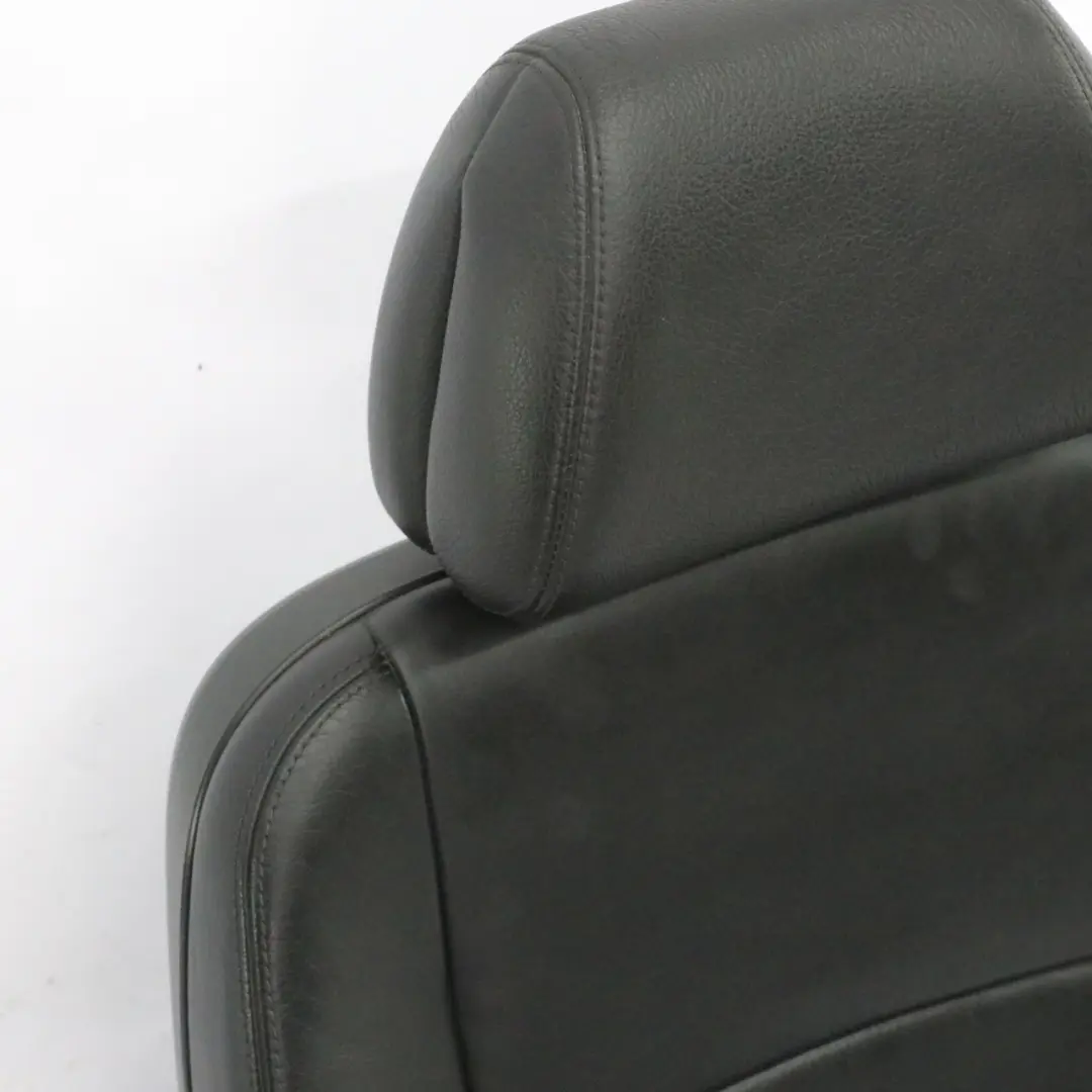 Mercedes W639 Fotel Przedni Prawy Podgrzewany Pojedynczy Skórzany Czarne - SKU A0009106102-4 - Numer Części A0009106102