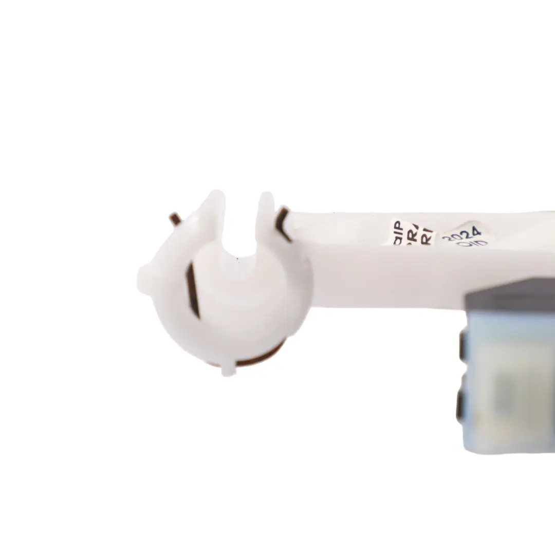 Front Seat Motor Headrest Right Left N/O/S to Mercedes W205 with Part number A0009704226 Mercedes W205 Front Seat Motor Headrest Right Left N/O/S - SKU A0009704226 - Part number A0009704226