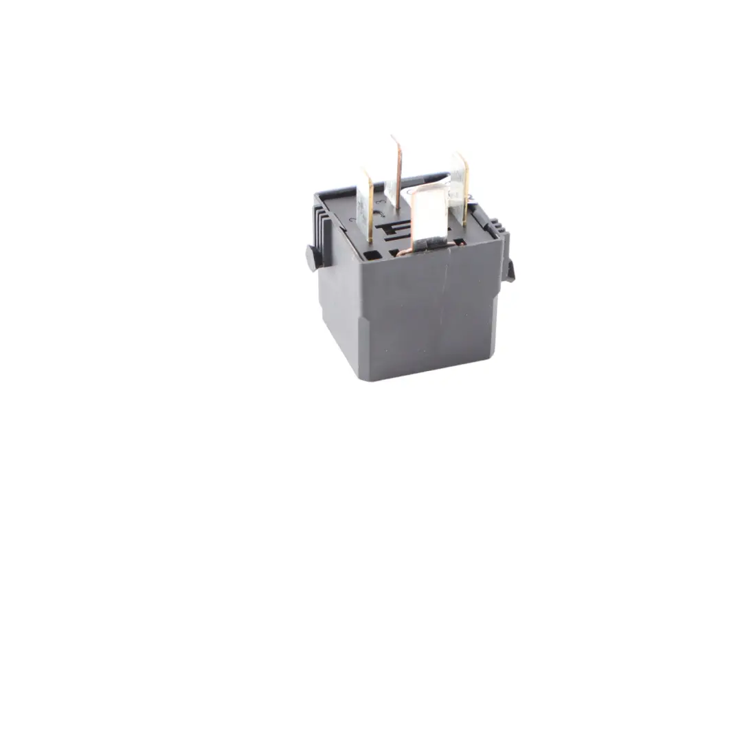 Mercedes W166 W176 W205 X253 Przekaźnik Czarny 4-pinowy 12V - SKU A0009828023 - Numer Części A0009828023