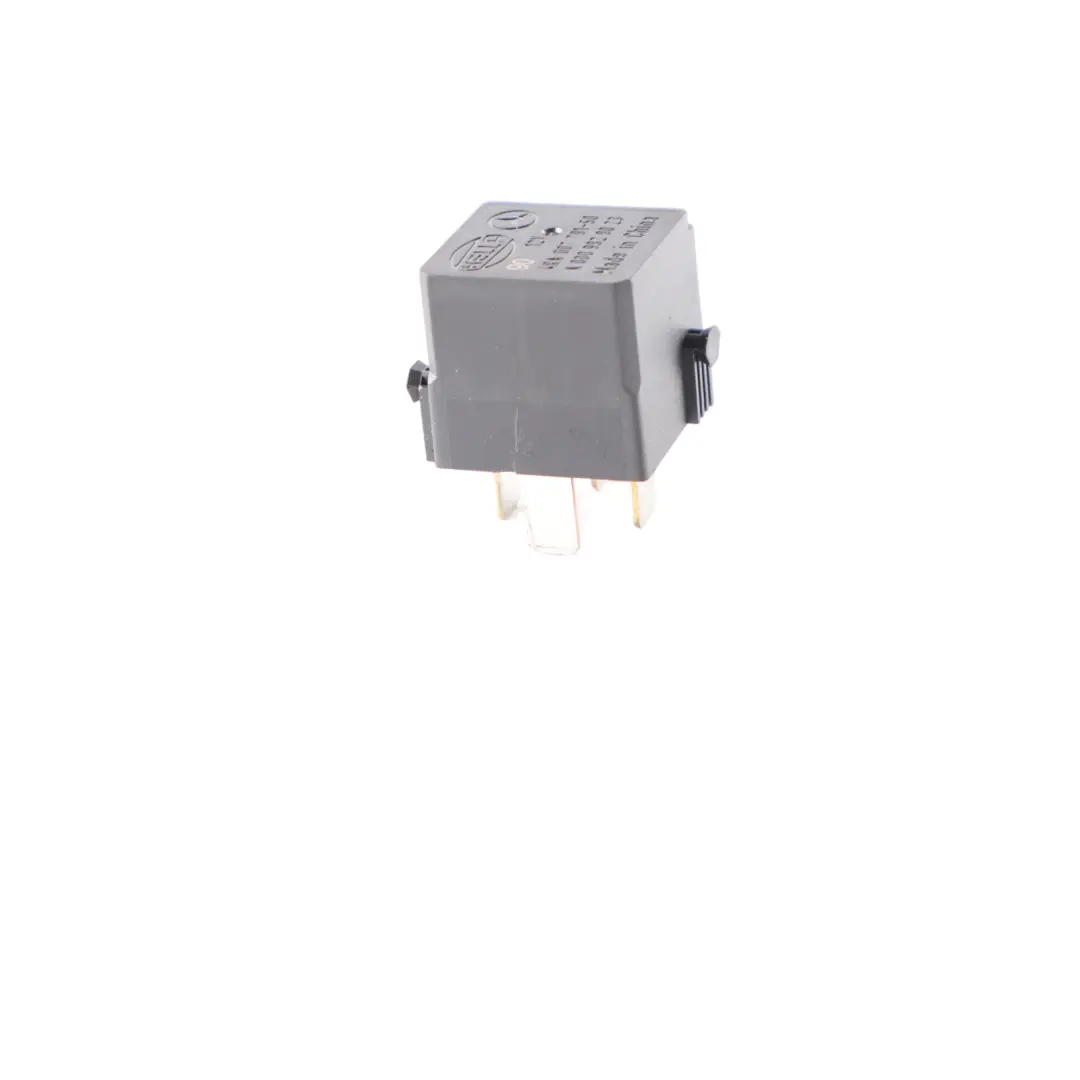 Fusibile Relè Mercedes C117 W166 W176 W205 X253 Nero 4 Pin 12V per con numero di parte A0009828023 Fusibile Relè Mercedes C117 W166 W176 W205 X253 Nero 4 Pin 12V - SKU A0009828023 - Numero di parte A0009828023