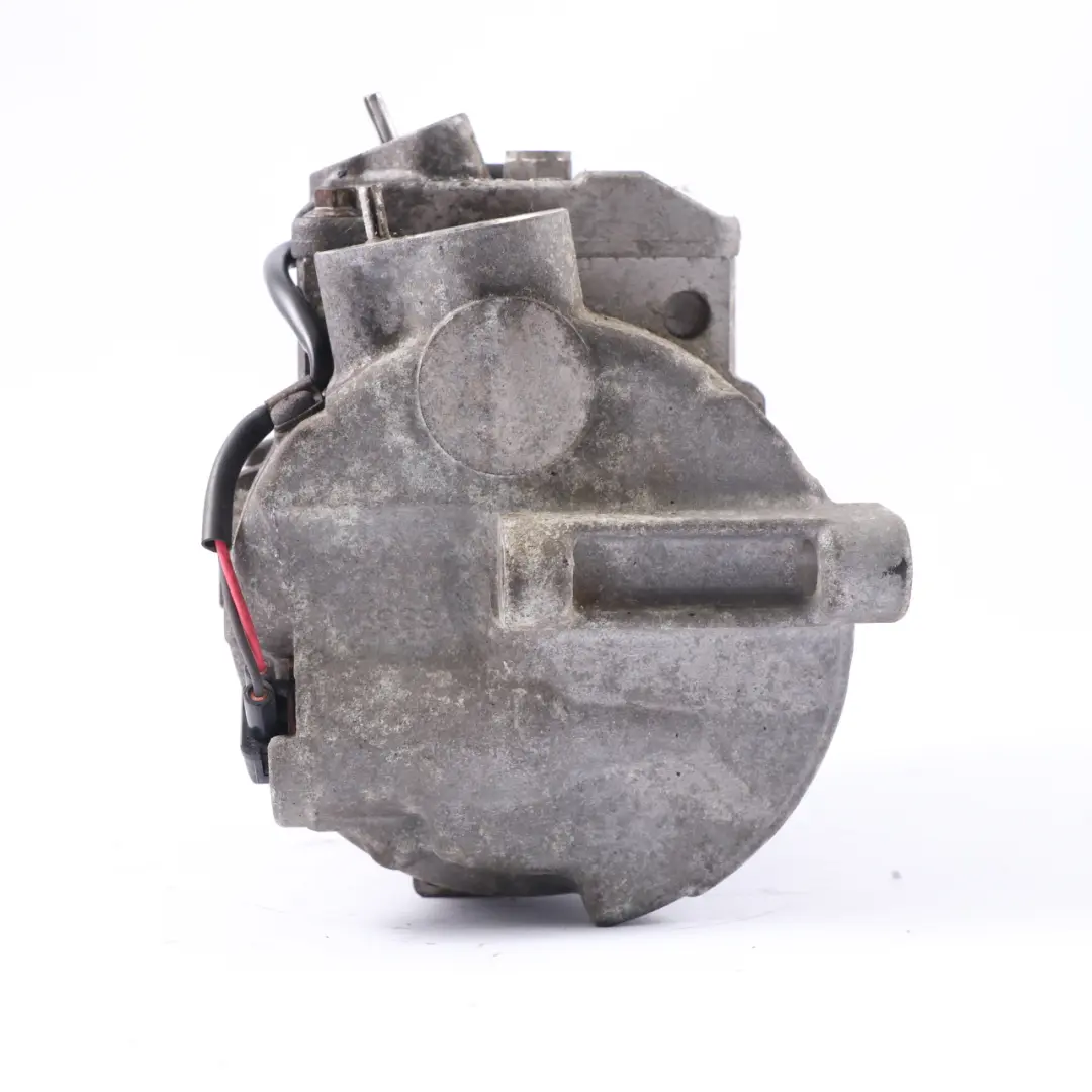 Klimakompressoreinheit A/C für Mercedes W204 mit Teilenummer A0012305011 Mercedes W204 Klimakompressoreinheit A/C - SKU A0012305011 - Teilenummer A0012305011