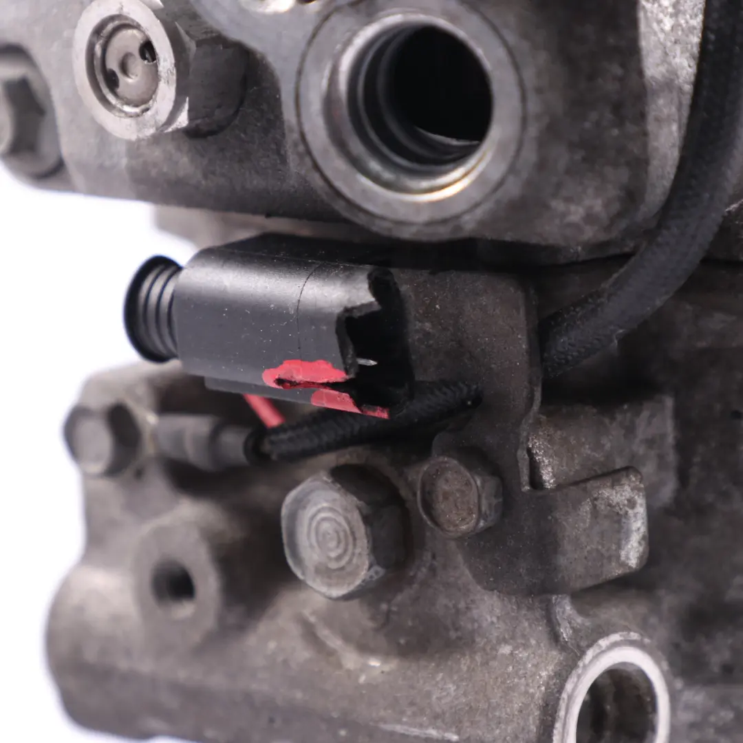 Sprężarka Klimatyzacji Diesel do Mercedes W203 C209 o numerze A0012305611 Mercedes W203 C209 Sprężarka Klimatyzacji Diesel - SKU A0012305611-1 - Numer Części A0012305611